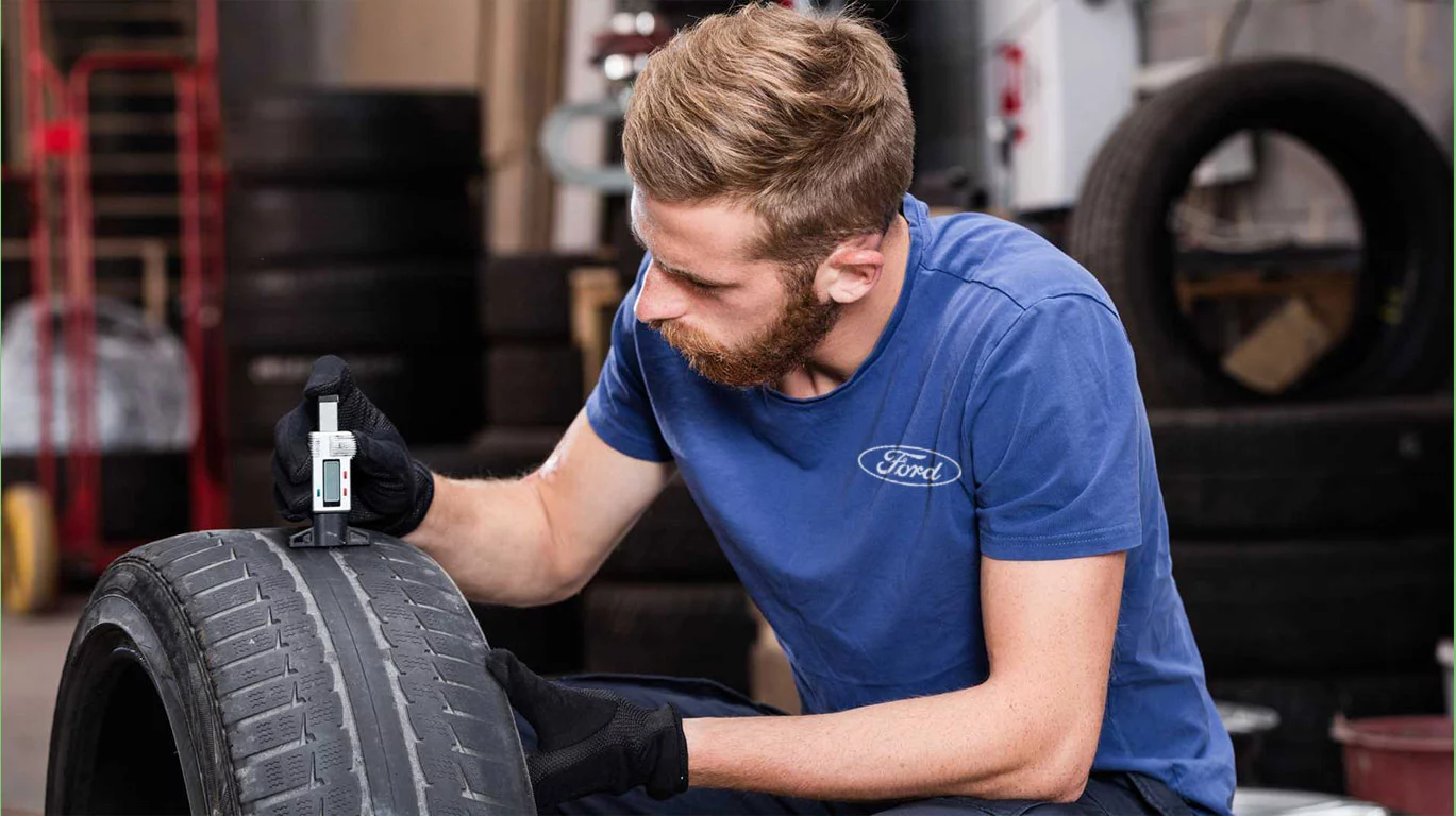 Go Up AE - Ford Tyre Checkup